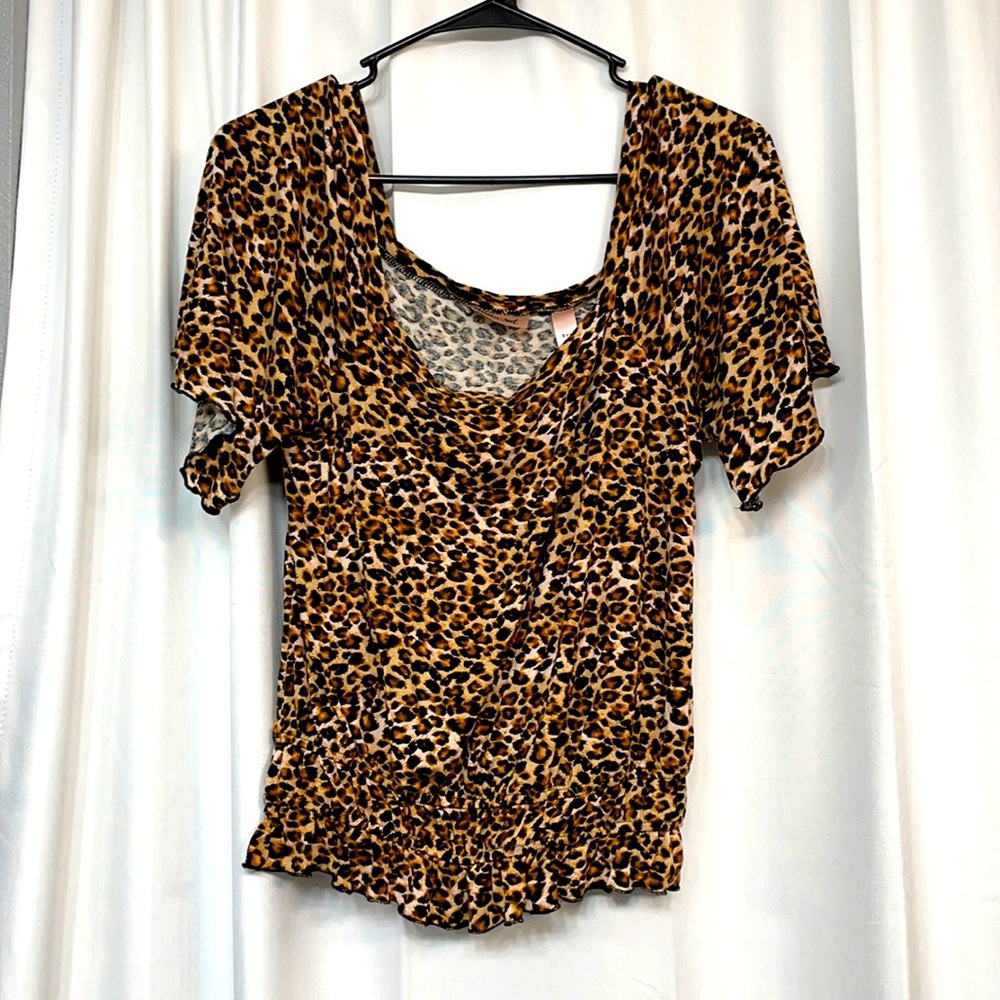 Buckle Willow & Root Animal Print Top, Size M